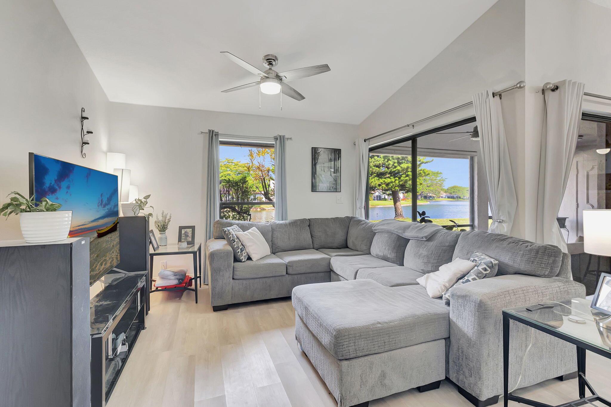 3039 Deer Creek Lake Shore Drive