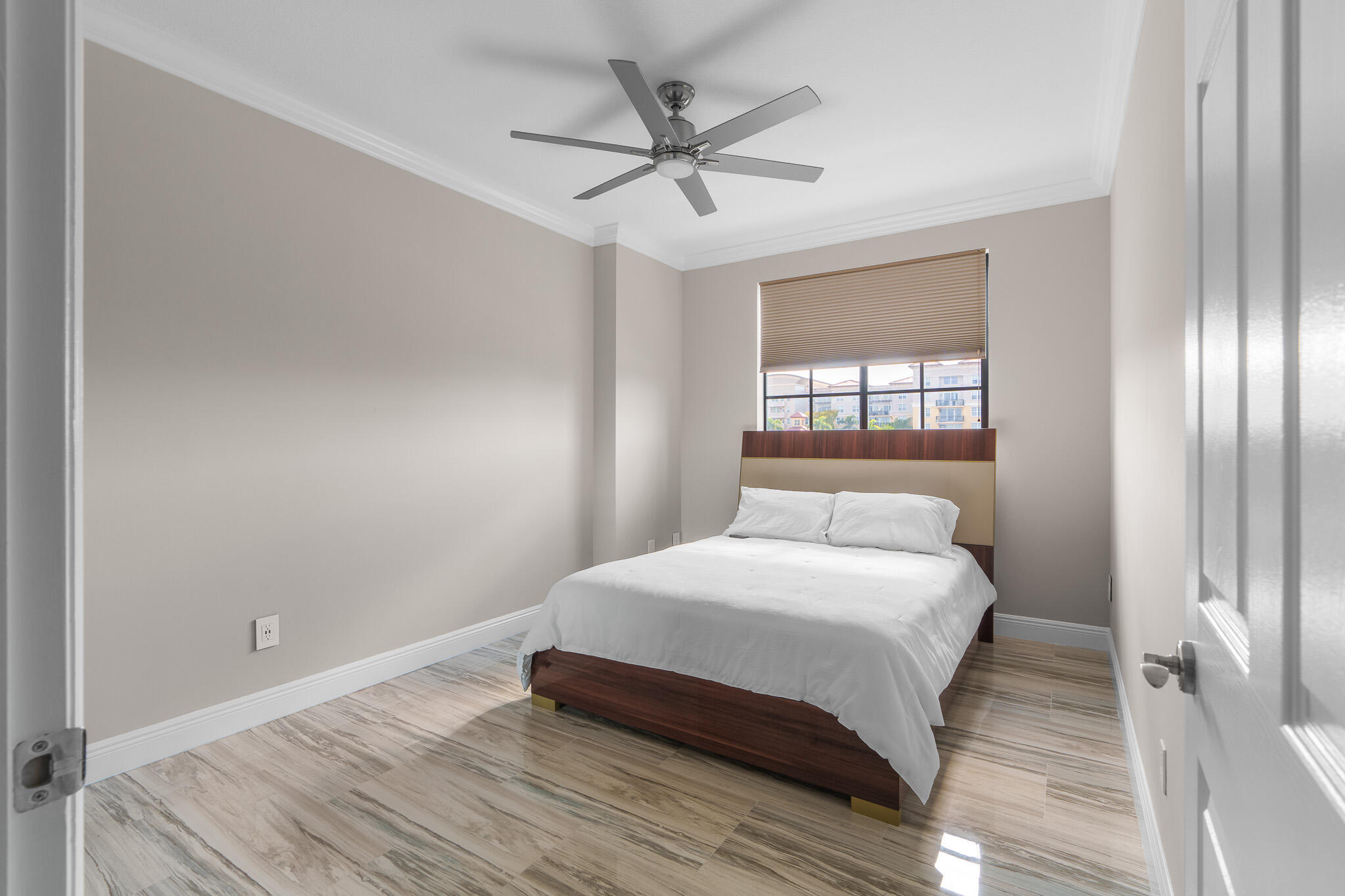 233 S Federal Highway 611, Boca Raton Unit: 611