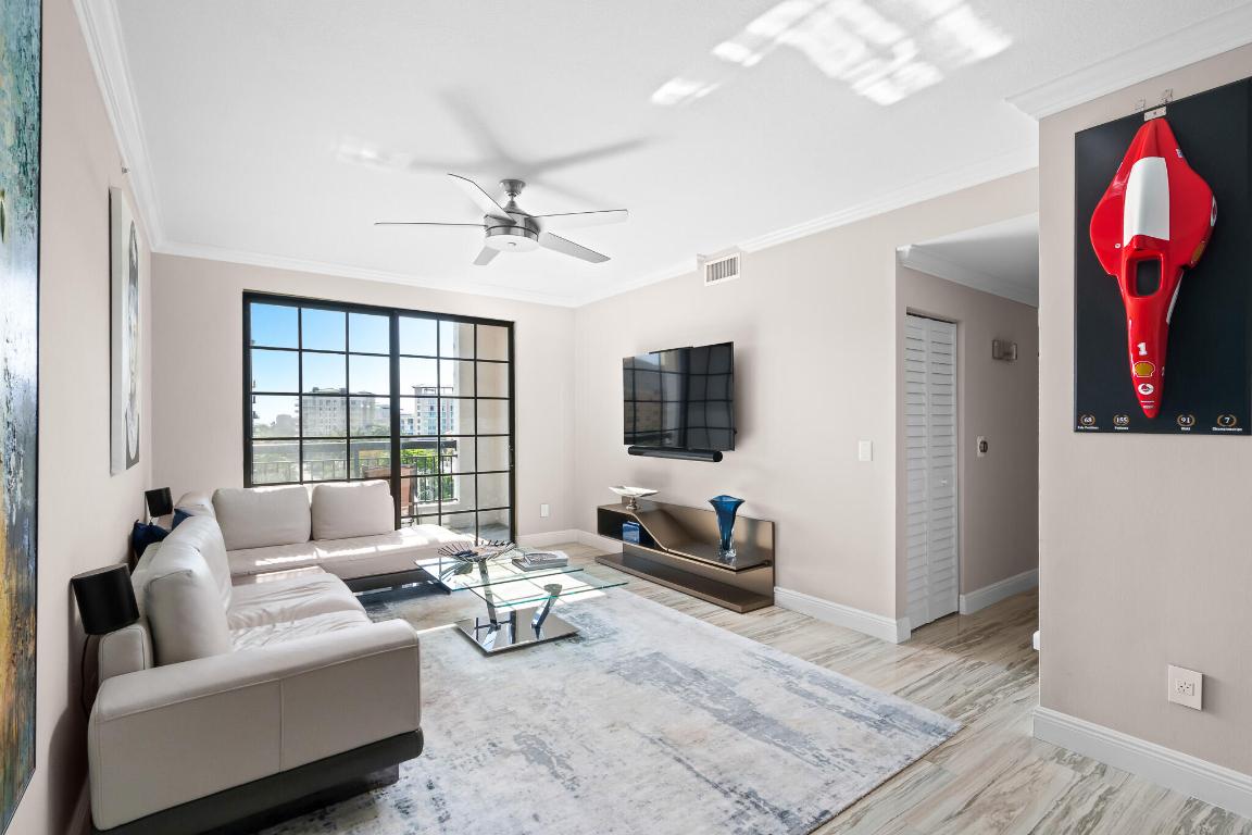 233 S Federal Highway 611, Boca Raton Unit: 611