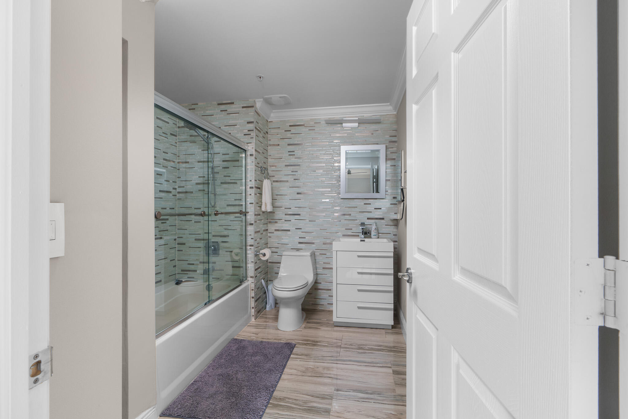 233 S Federal Highway 611, Boca Raton Unit: 611