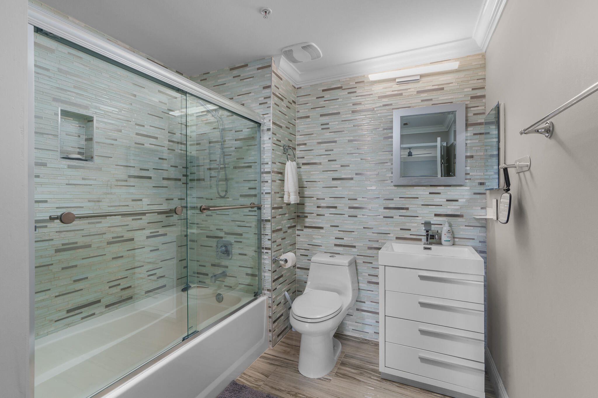 233 S Federal Highway 611, Boca Raton Unit: 611