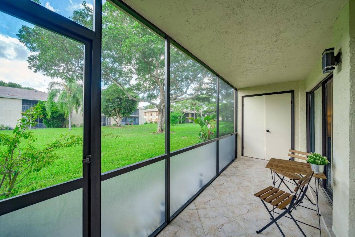 3939 NE 5th Avenue D103, Boca Raton Unit: D103