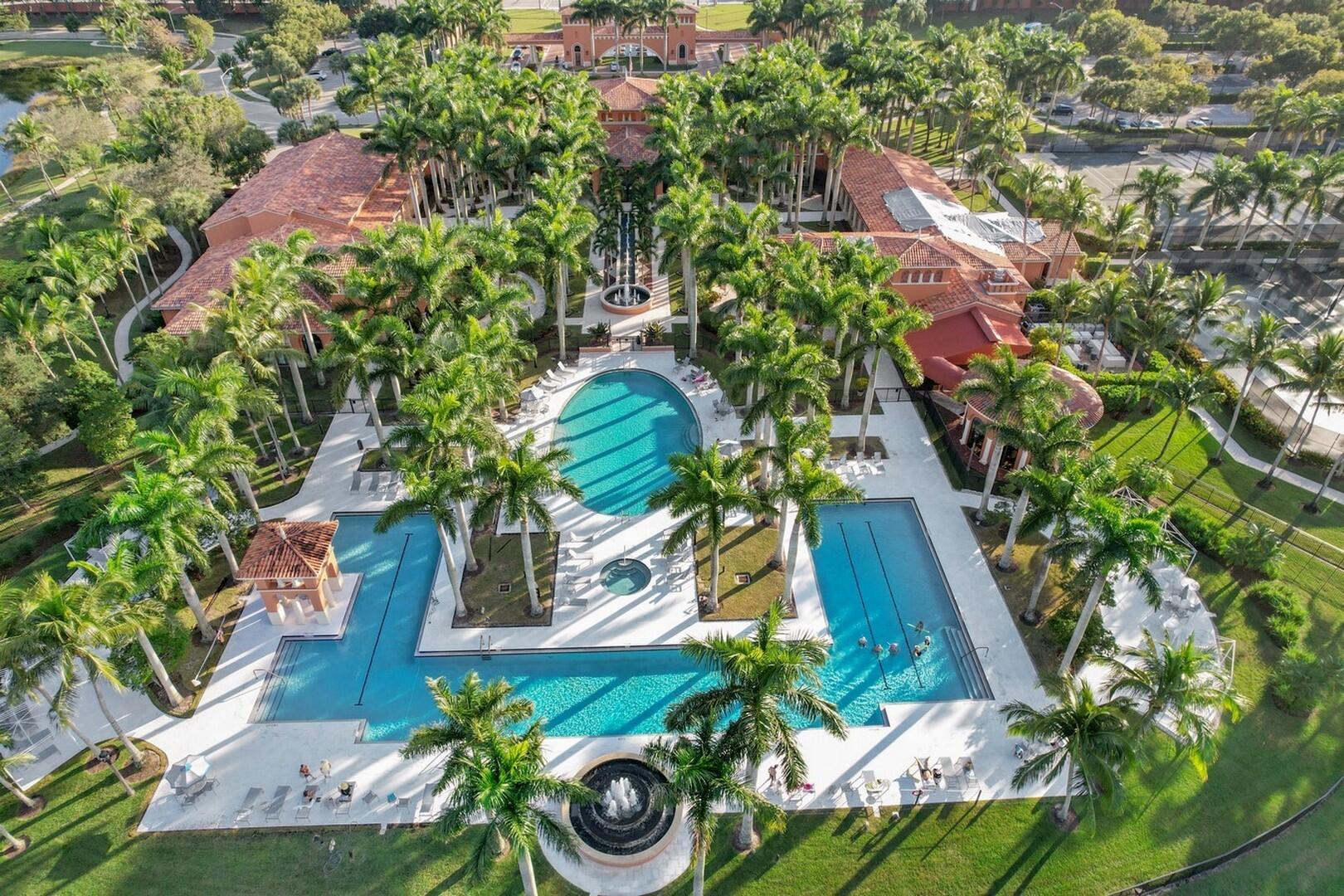 9373 Via Elegante, Wellington