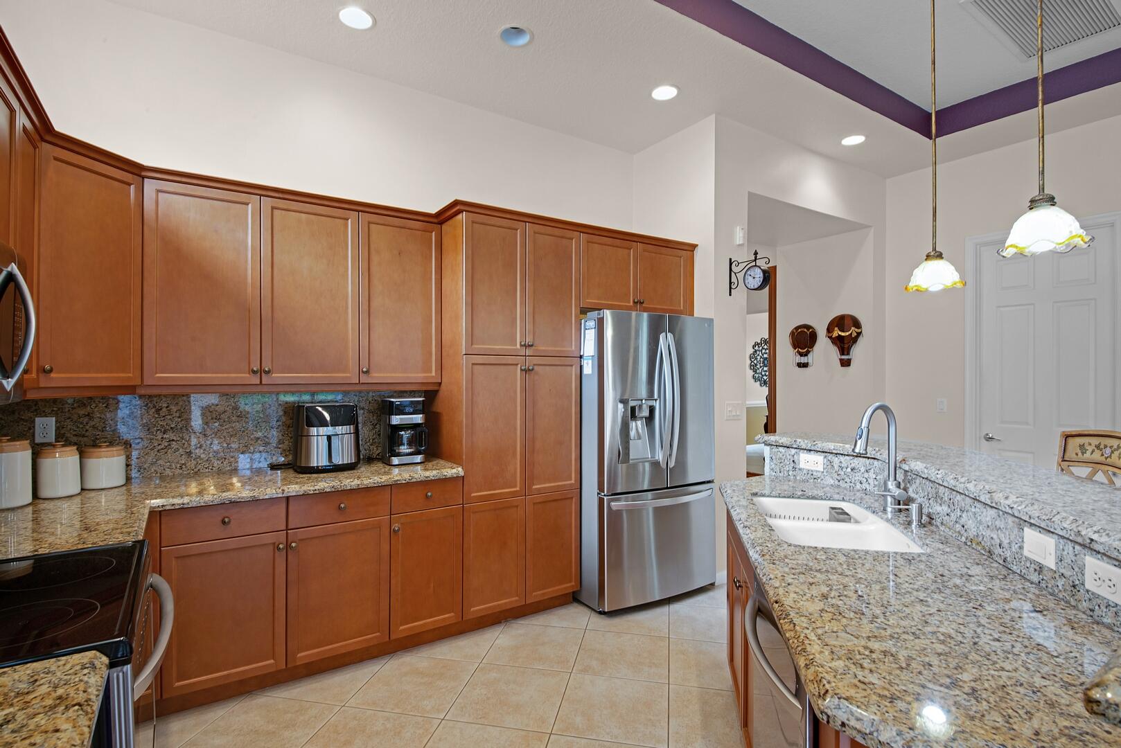 9373 Via Elegante, Wellington