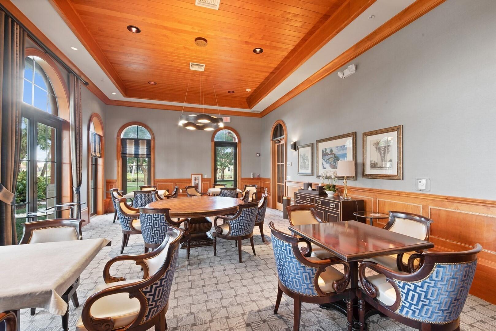 9373 Via Elegante, Wellington