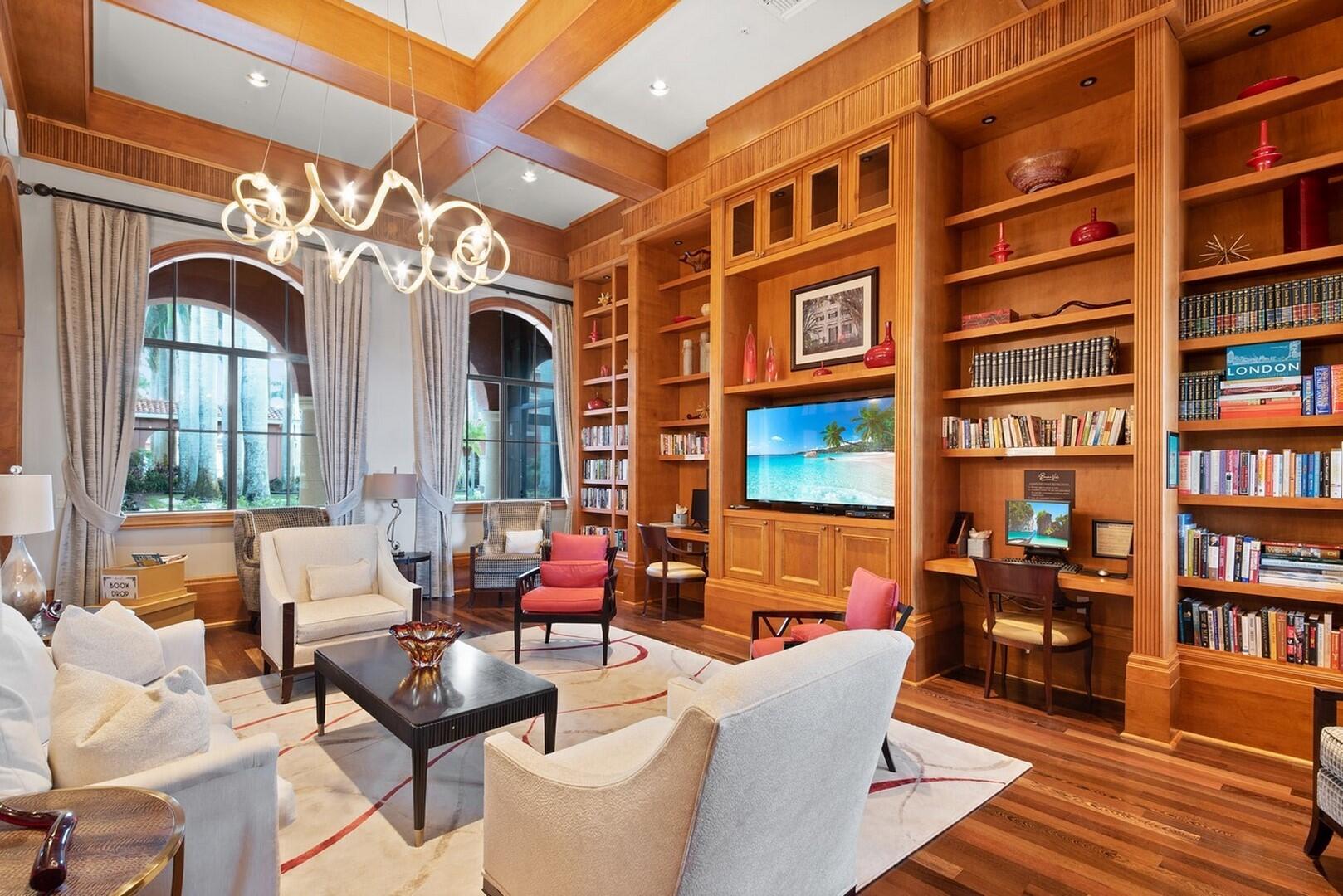 9373 Via Elegante, Wellington