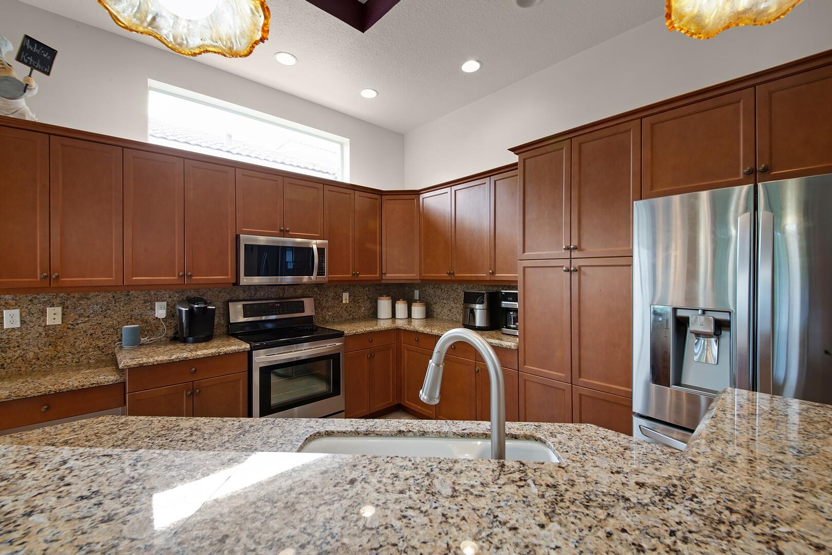 9373 Via Elegante, Wellington