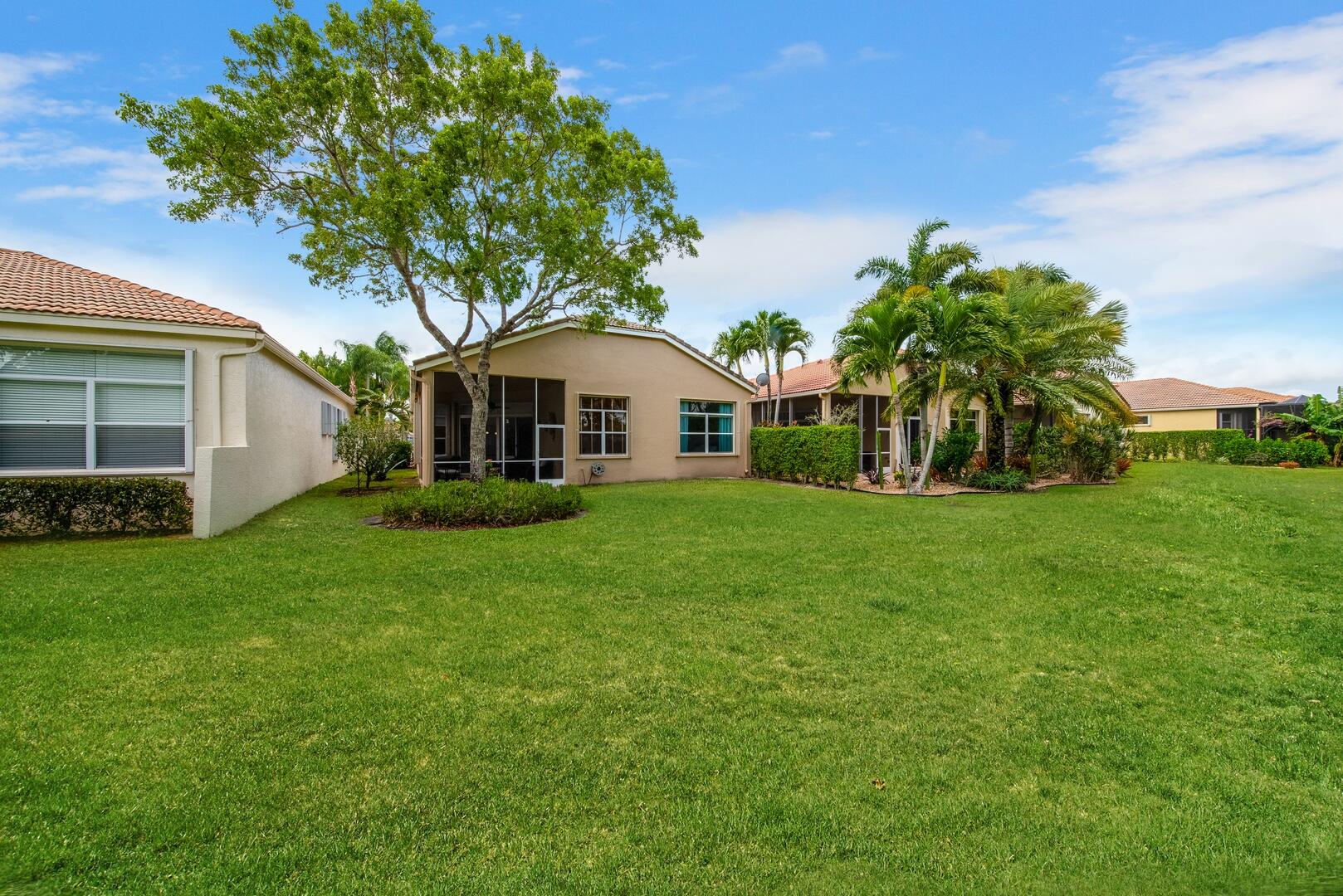 9373 Via Elegante, Wellington