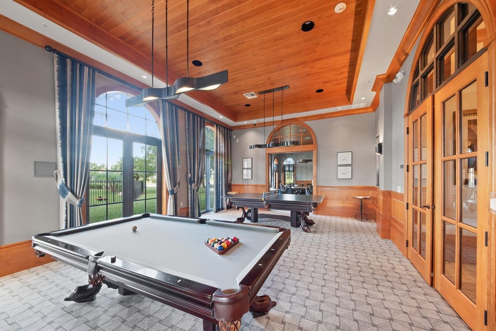 9373 Via Elegante, Wellington