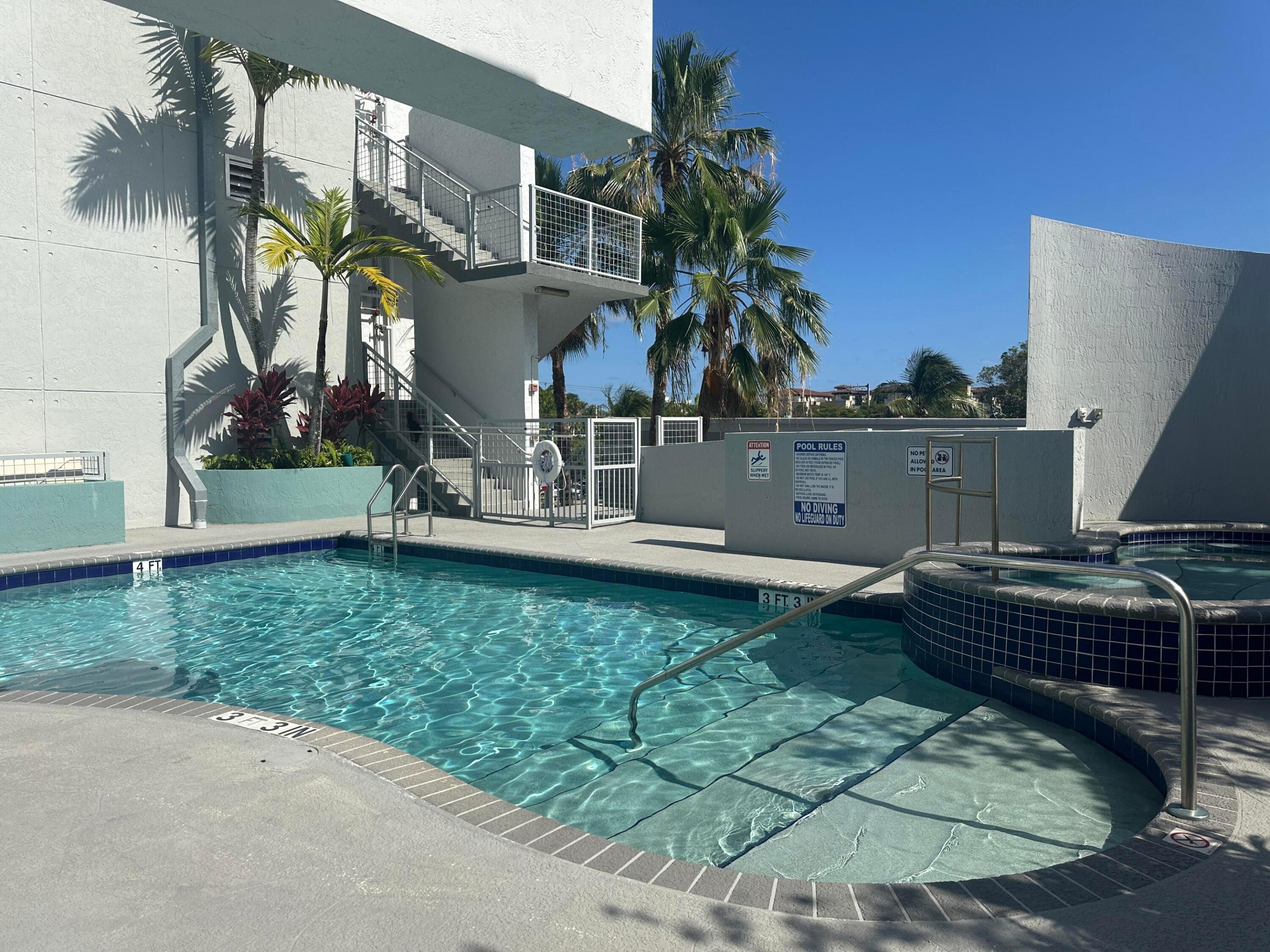 185 NE 4th Avenue, 209, Delray Beach Unit: 209