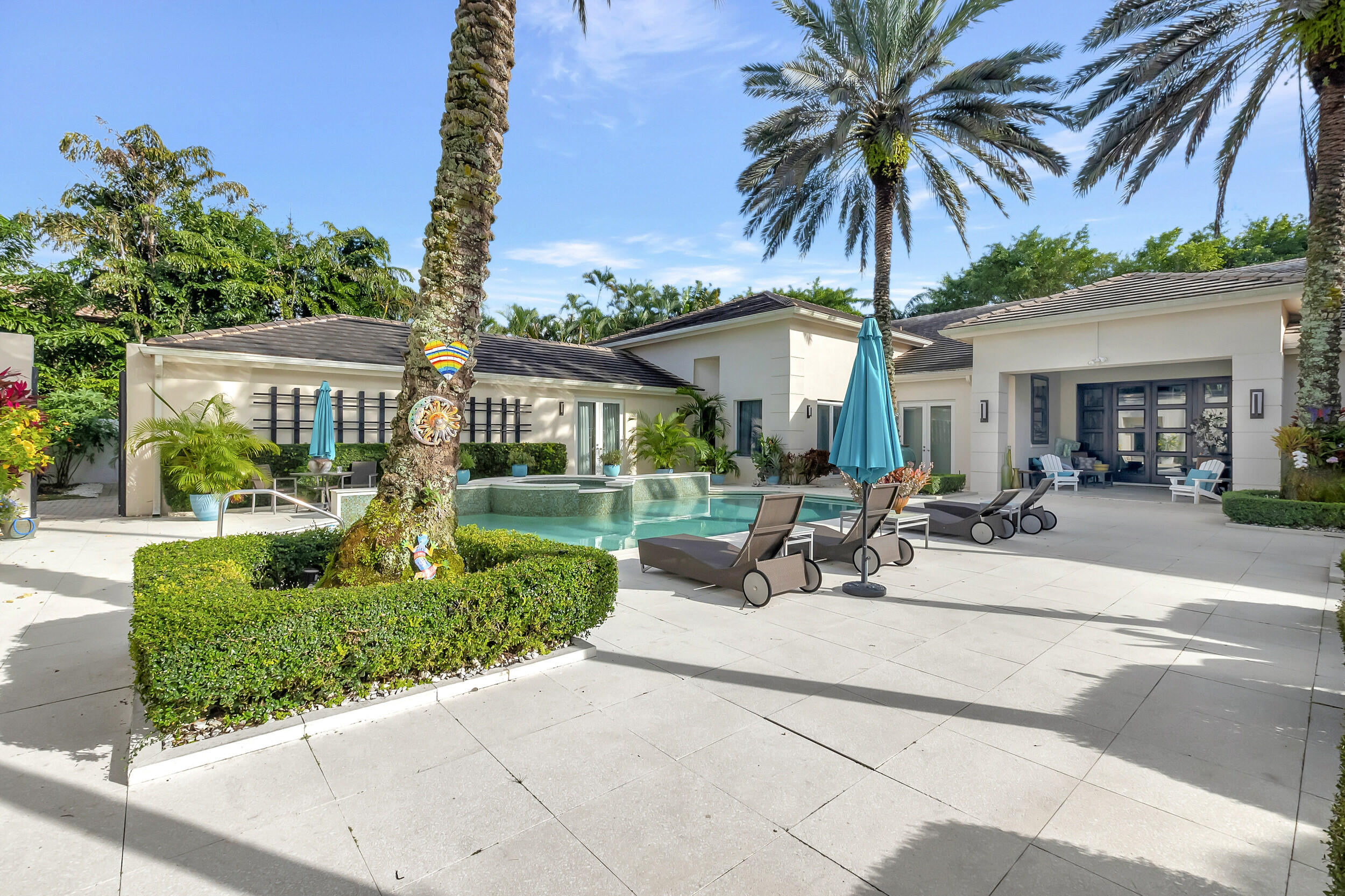 17070 Royal Cove Way