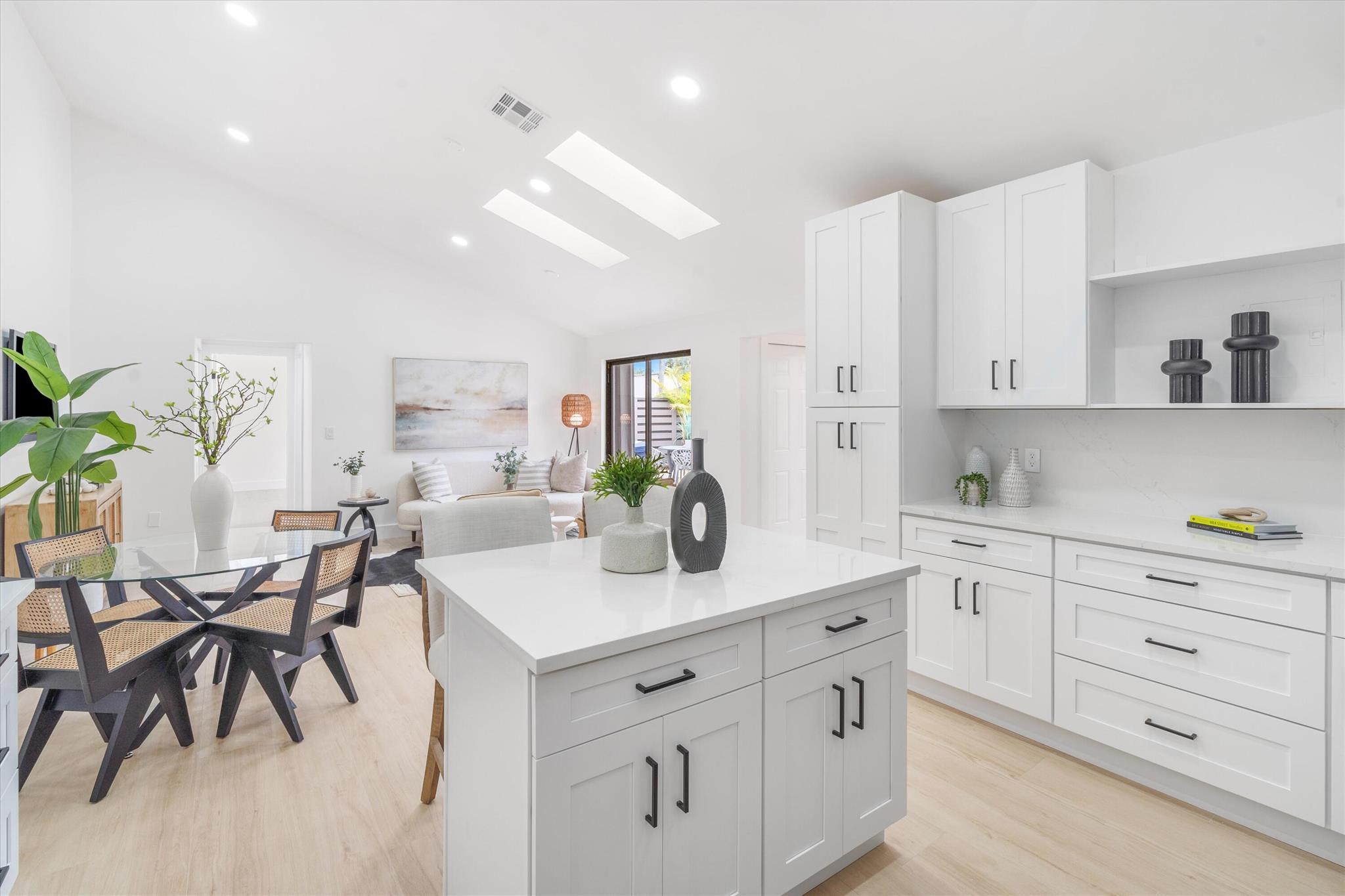 1801 S Us Highway 1 15d