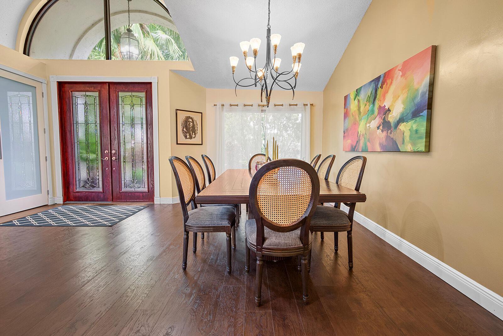 10624 Avenida Santa Ana