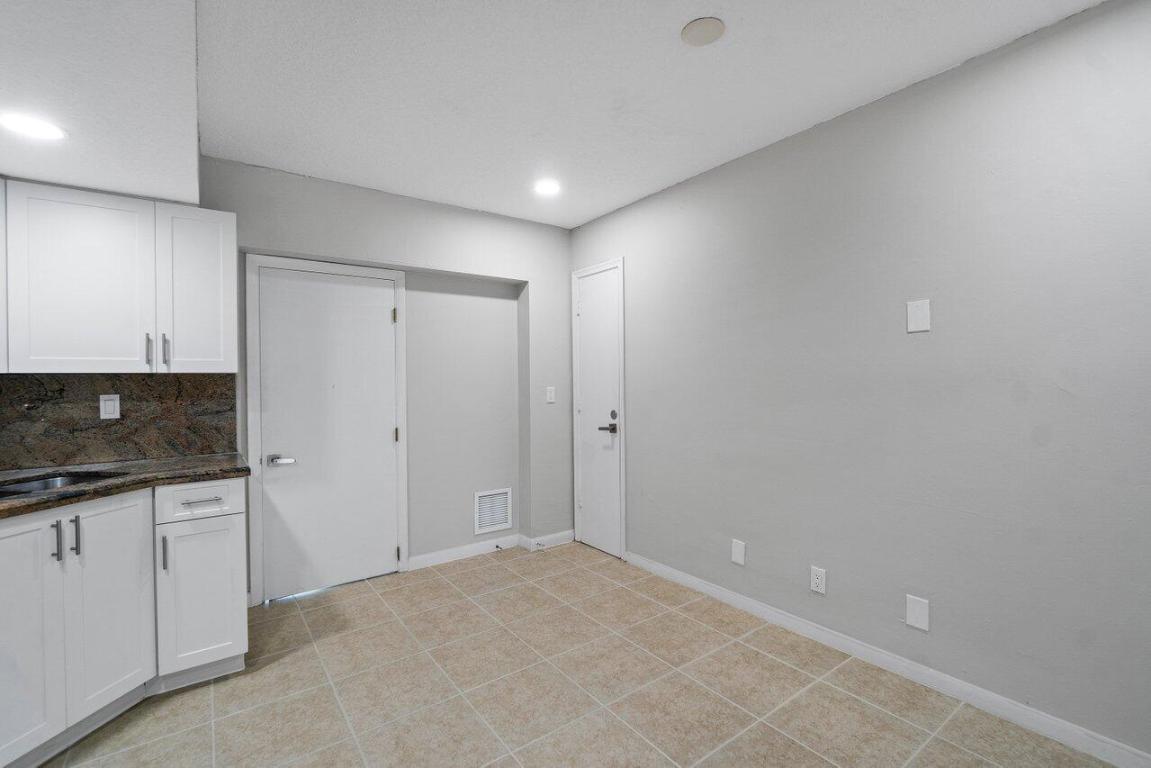 209 SW 6th Street 209, Boca Raton Unit: 209