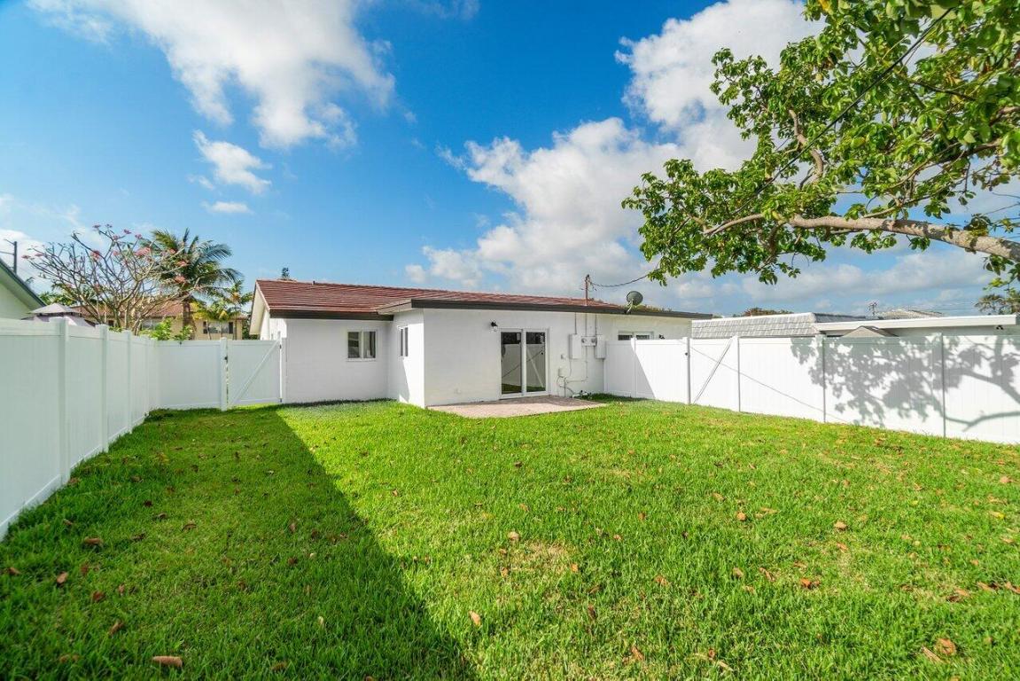 209 SW 6th Street 209, Boca Raton Unit: 209