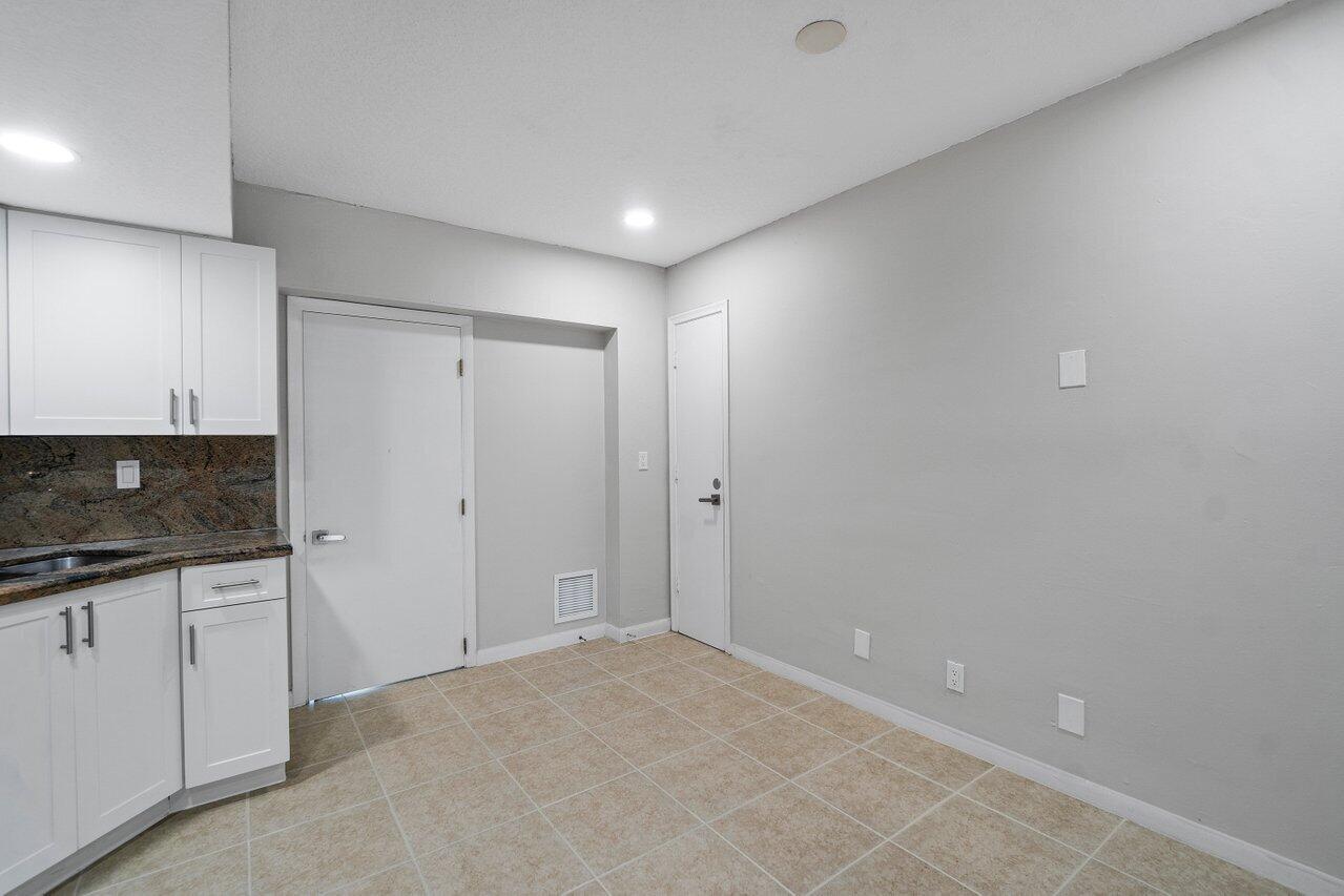 209 SW 6th Street 209, Boca Raton Unit: 209