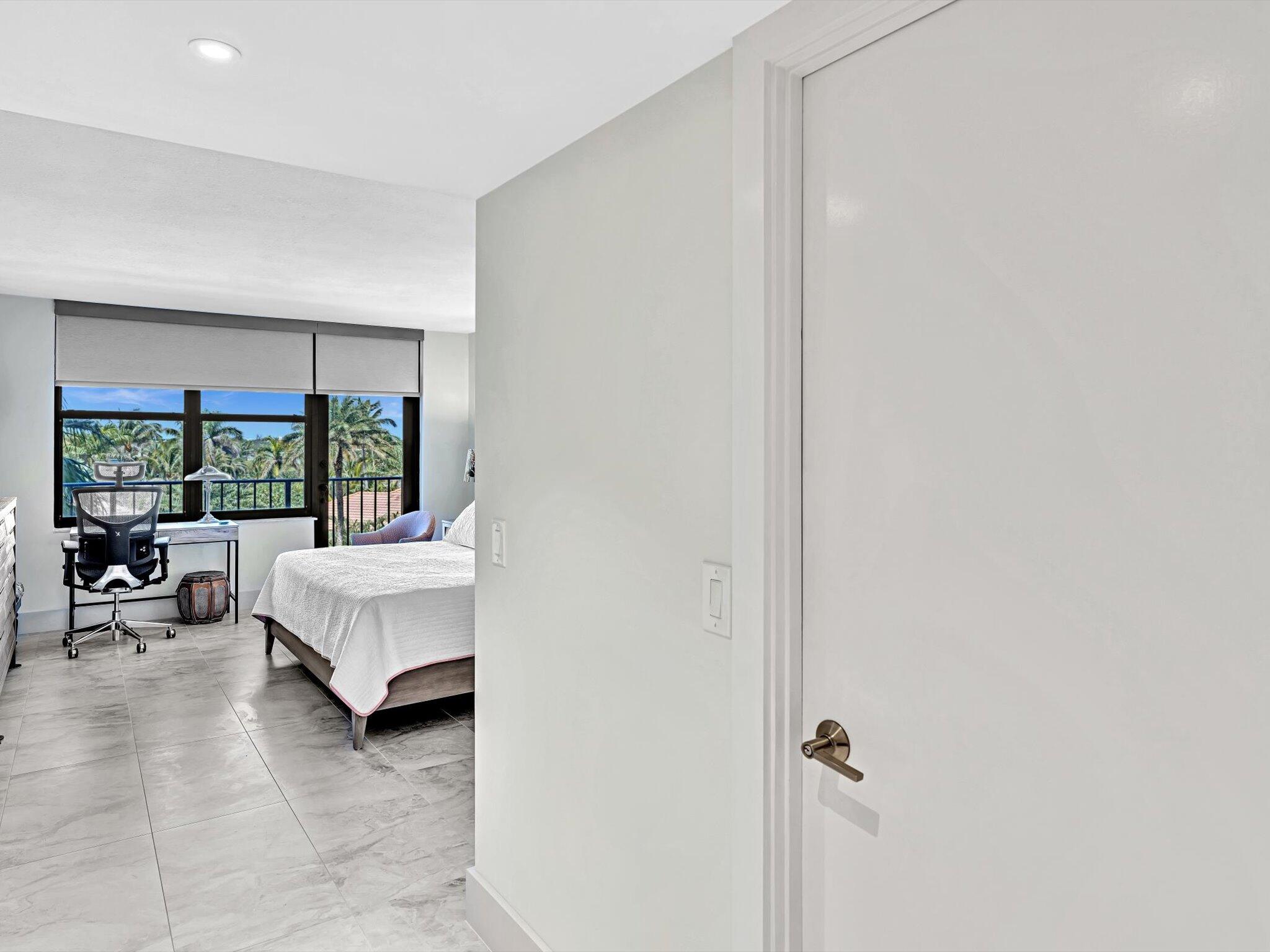 4600 S Ocean Boulevard, 502