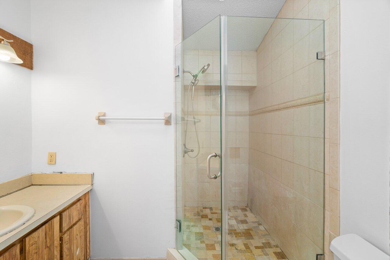 3015 Florida Boulevard