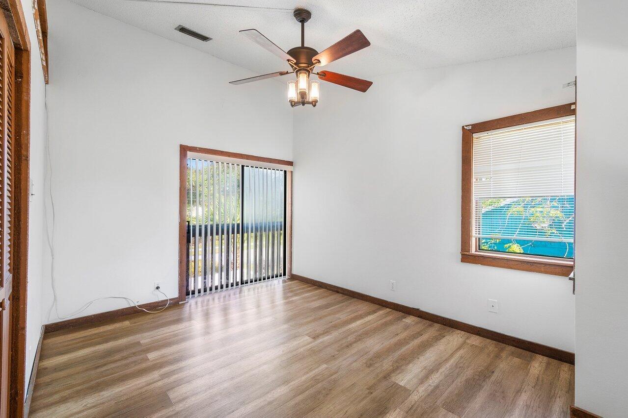 3015 Florida Boulevard