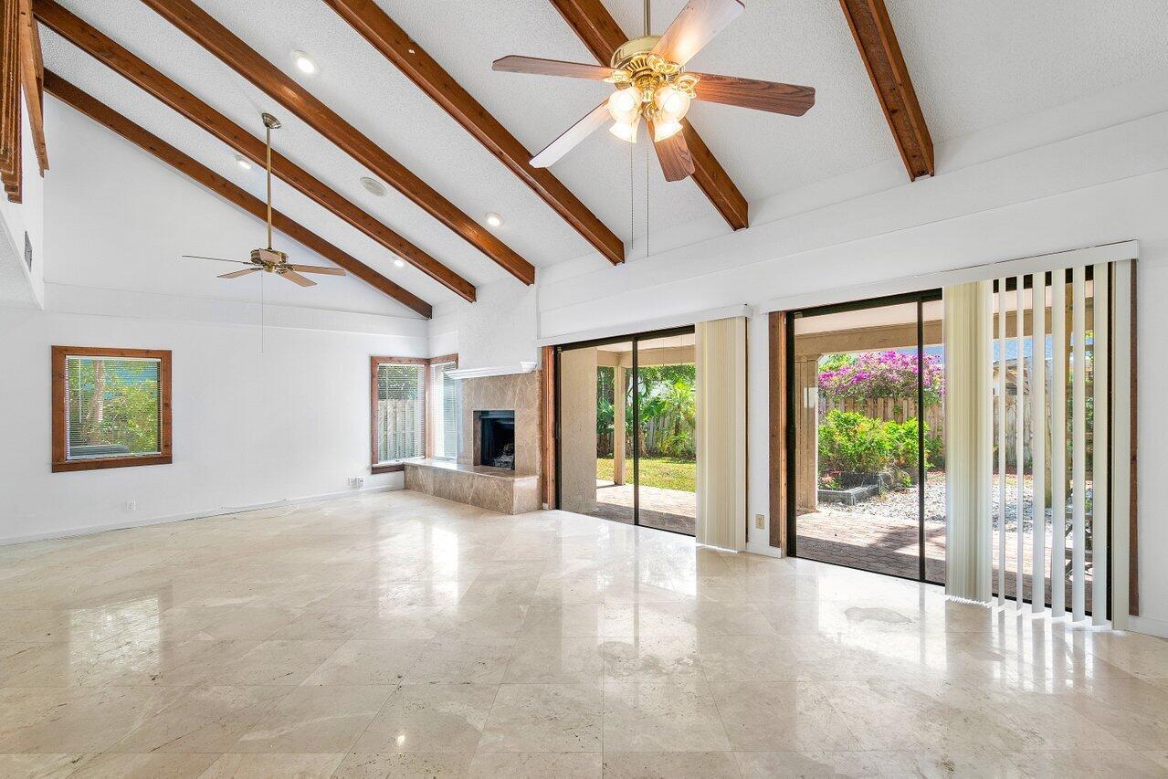 3015 Florida Boulevard