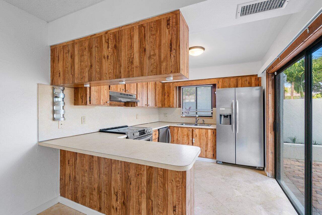 3015 Florida Boulevard