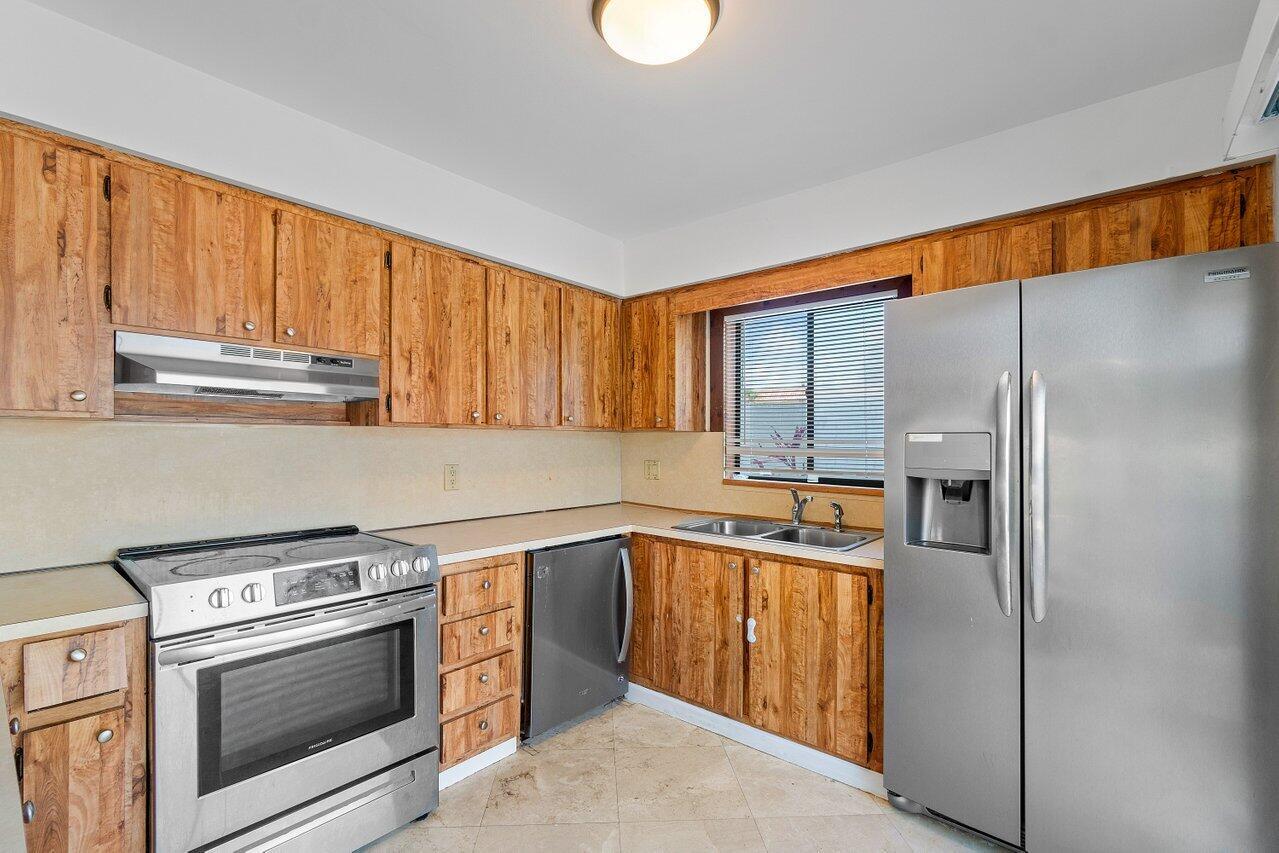 3015 Florida Boulevard