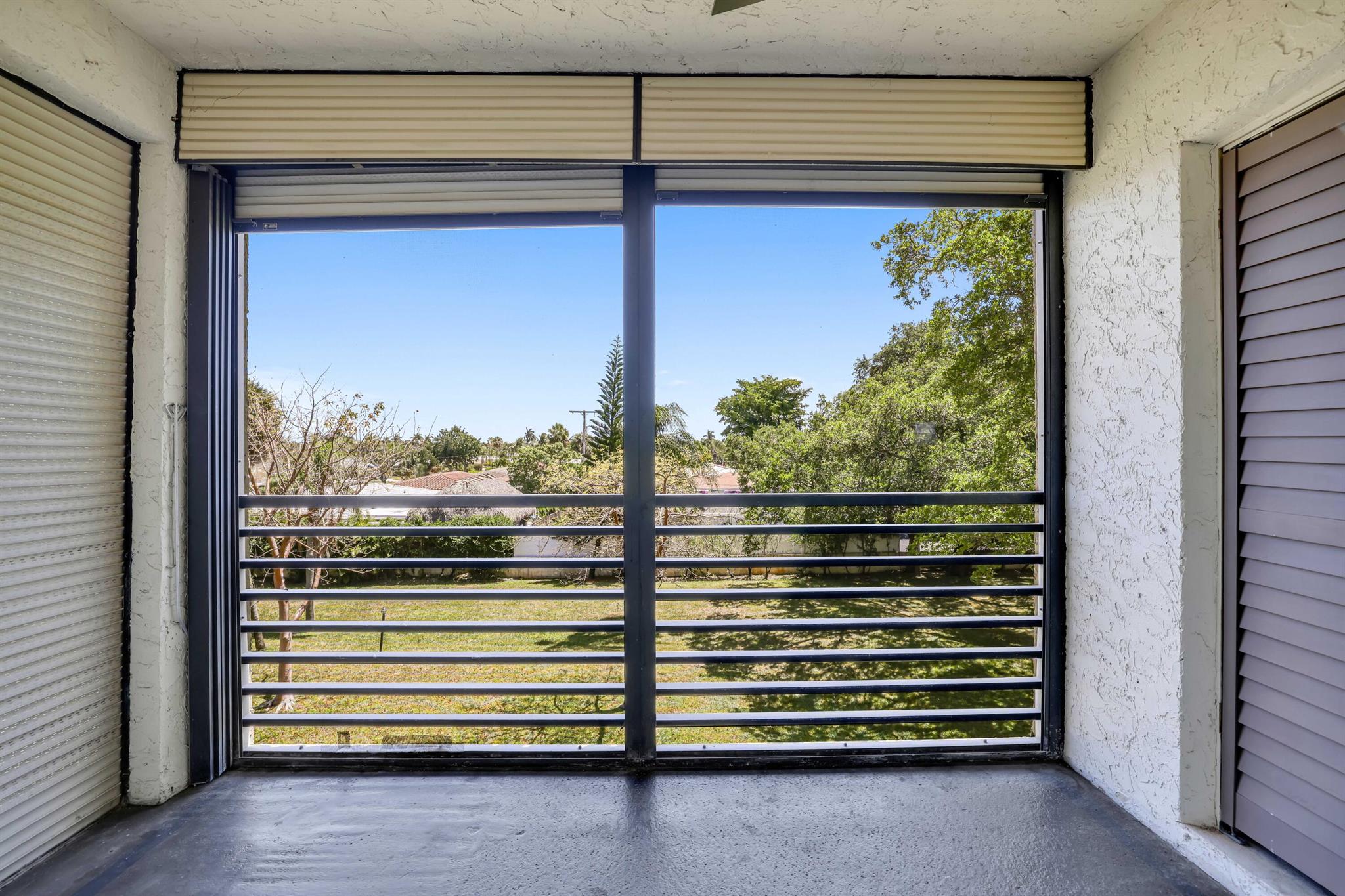 126 S Cypress Road 734