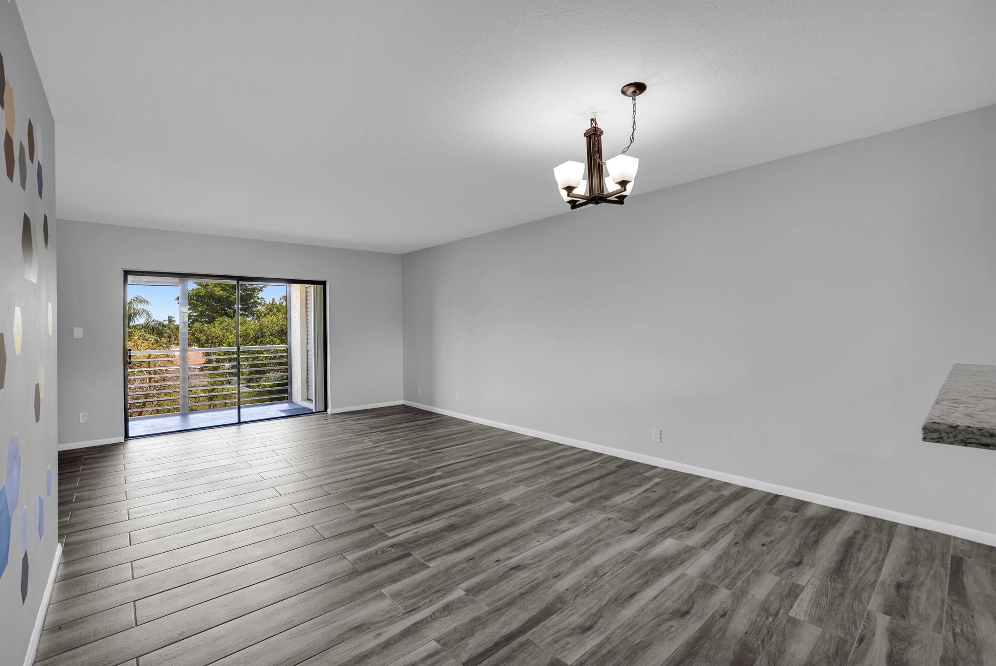 126 S Cypress Road 734