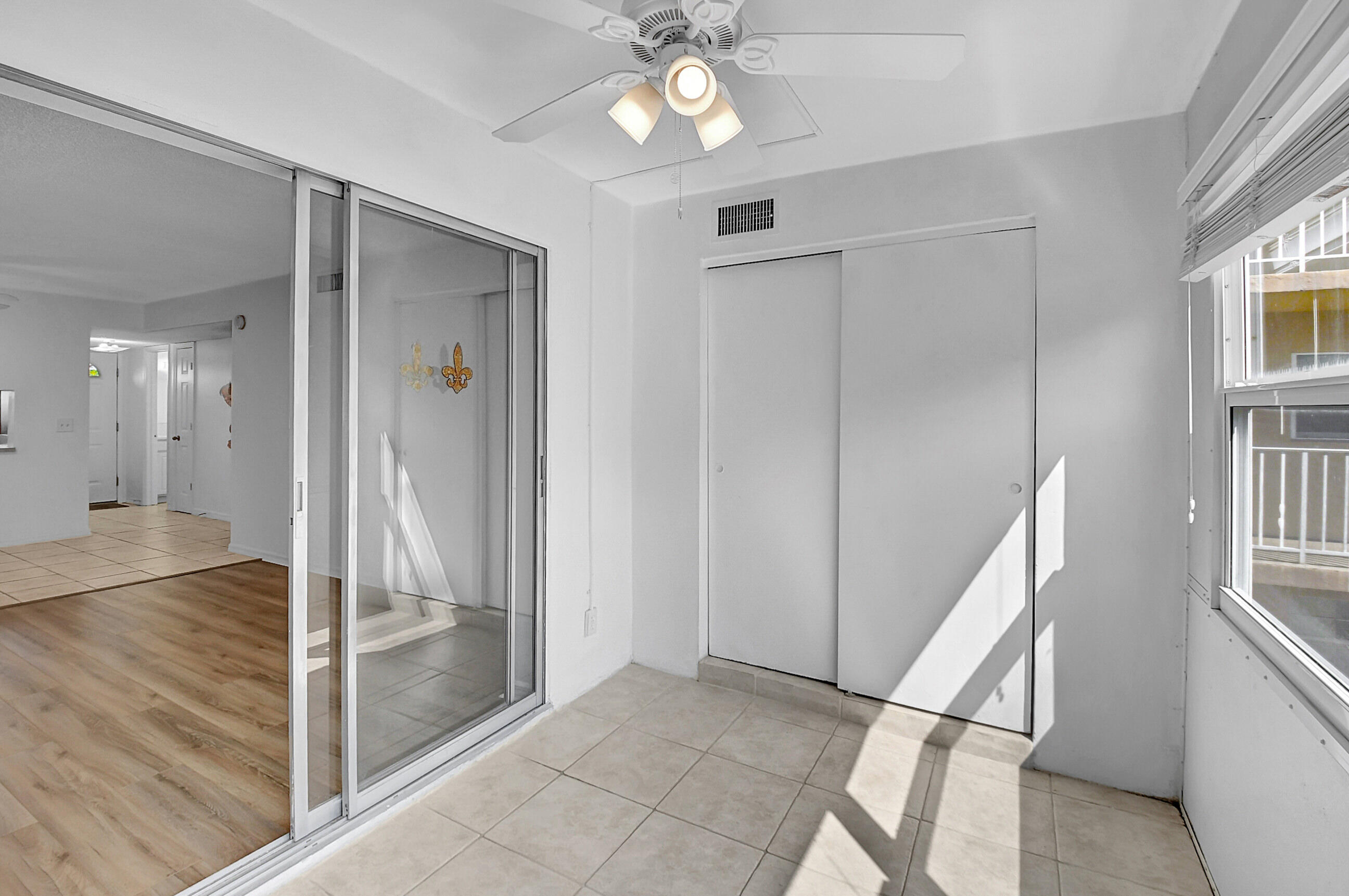 2400 NE 1st Lane 3070, Boynton Beach Unit: 3070