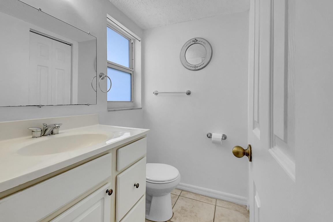 2400 NE 1st Lane 3070, Boynton Beach Unit: 3070