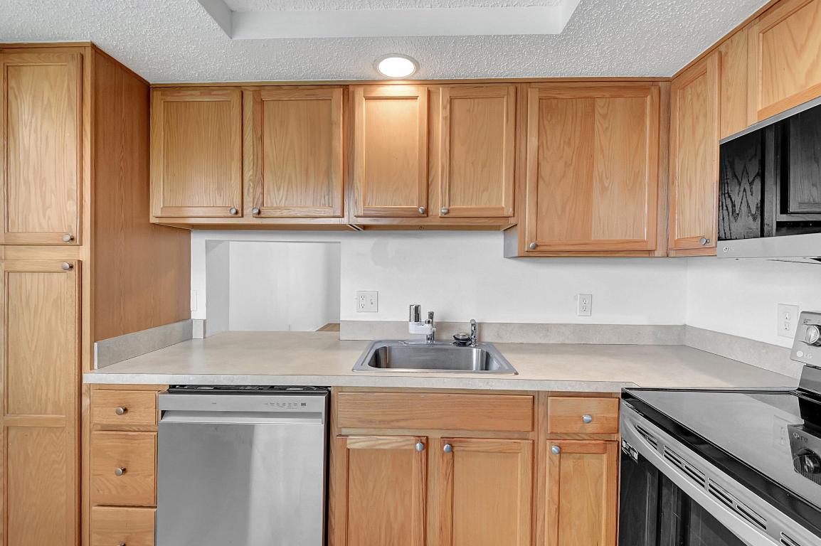 2400 NE 1st Lane 3070, Boynton Beach Unit: 3070