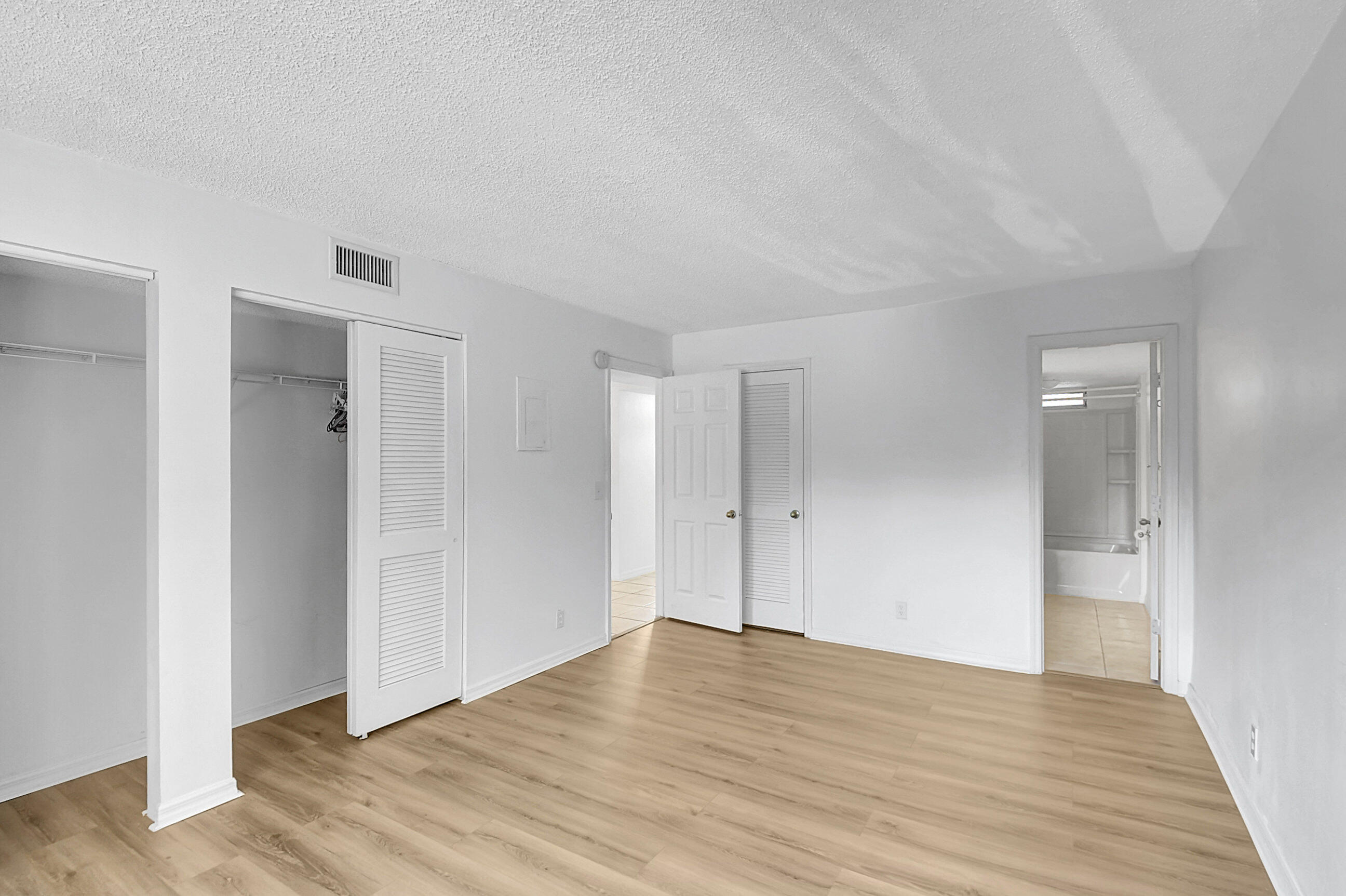 2400 NE 1st Lane 3070, Boynton Beach Unit: 3070