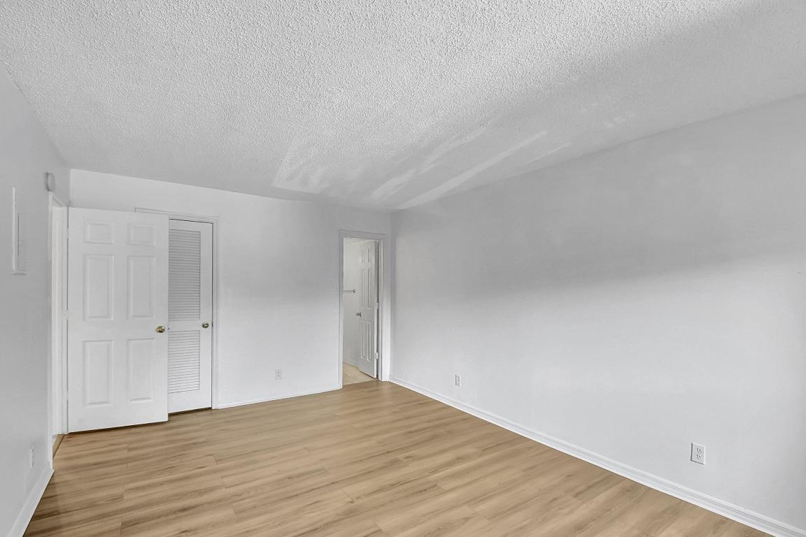 2400 NE 1st Lane 3070, Boynton Beach Unit: 3070