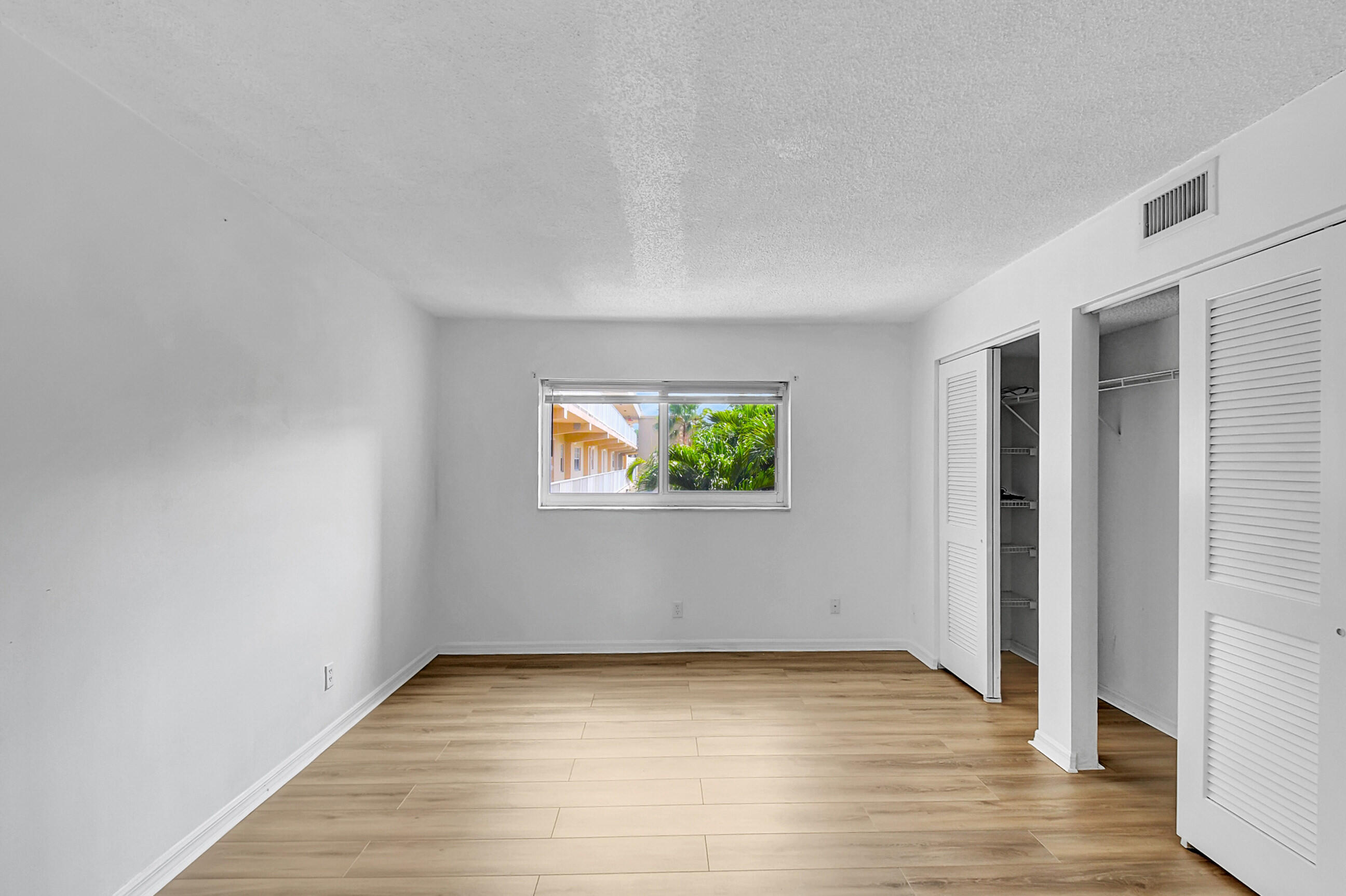 2400 NE 1st Lane 3070, Boynton Beach Unit: 3070