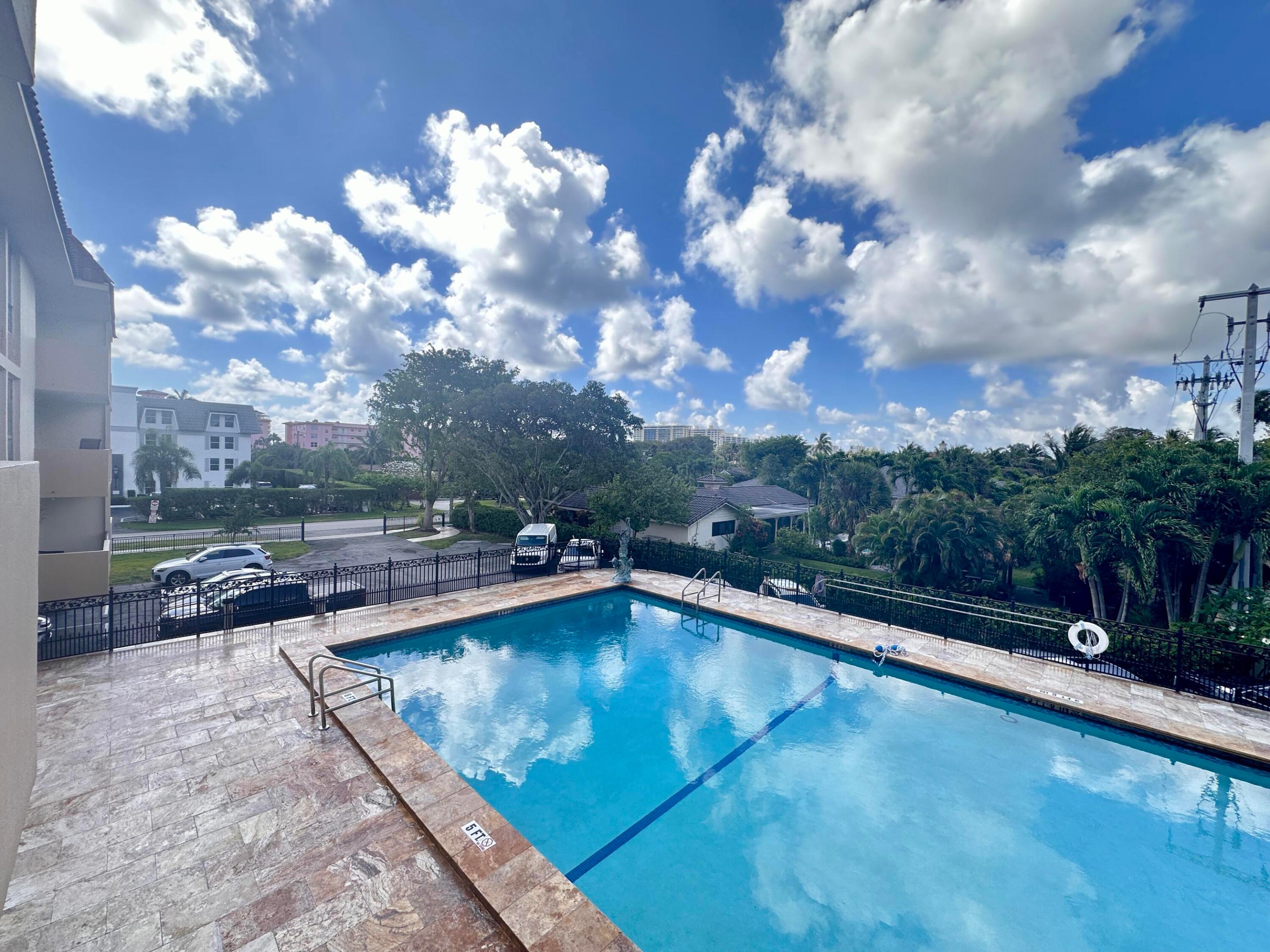 1000 Spanish River Road 3u, Boca Raton Unit: 3u