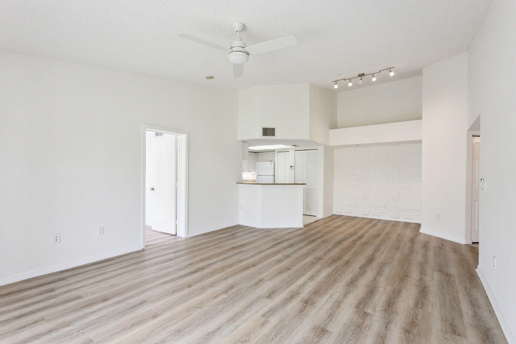 1700 Crestwood Court S, 1707, Royal Palm Beach Unit: 1707