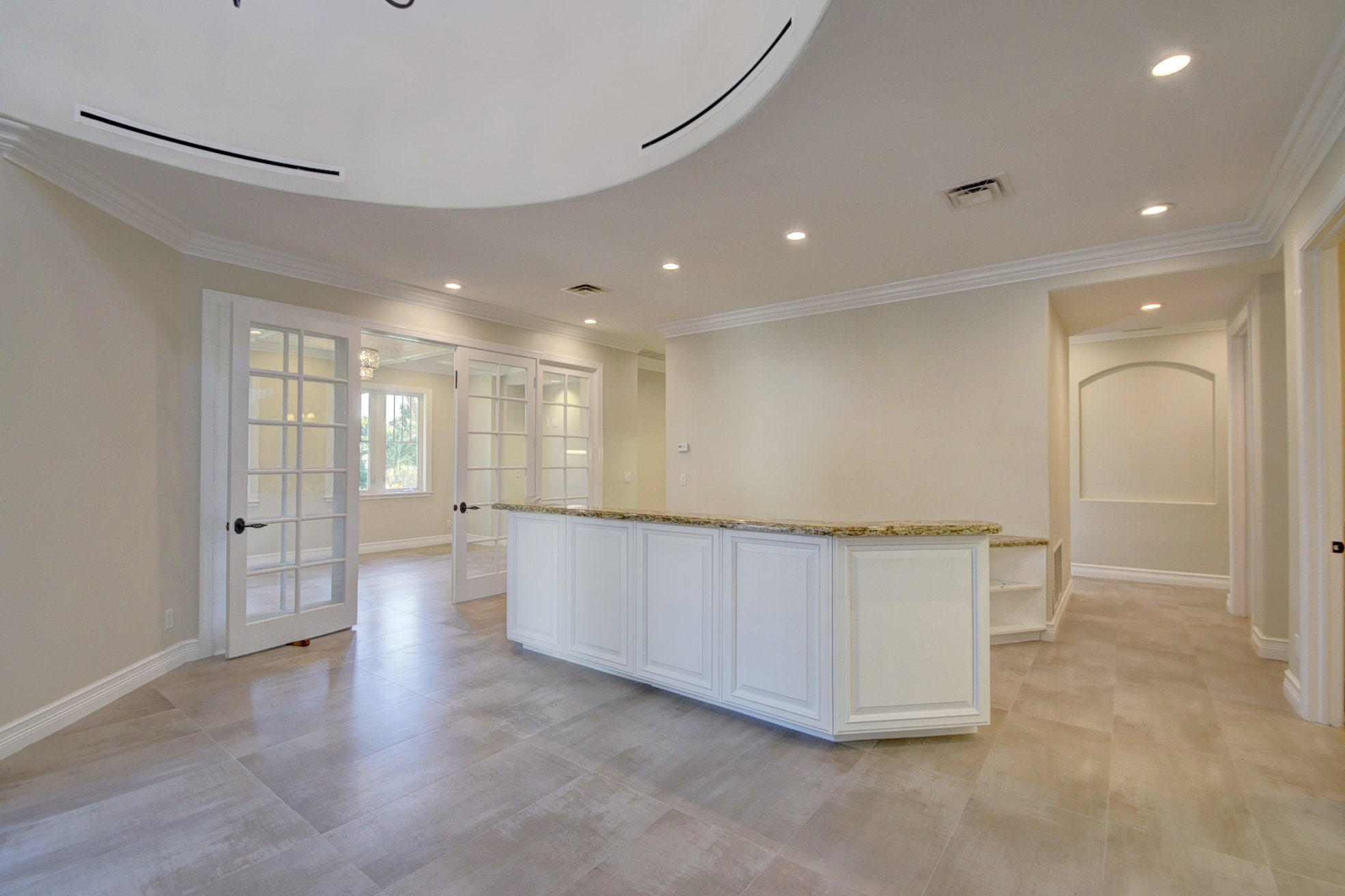 205 NE 5th Ter Terrace