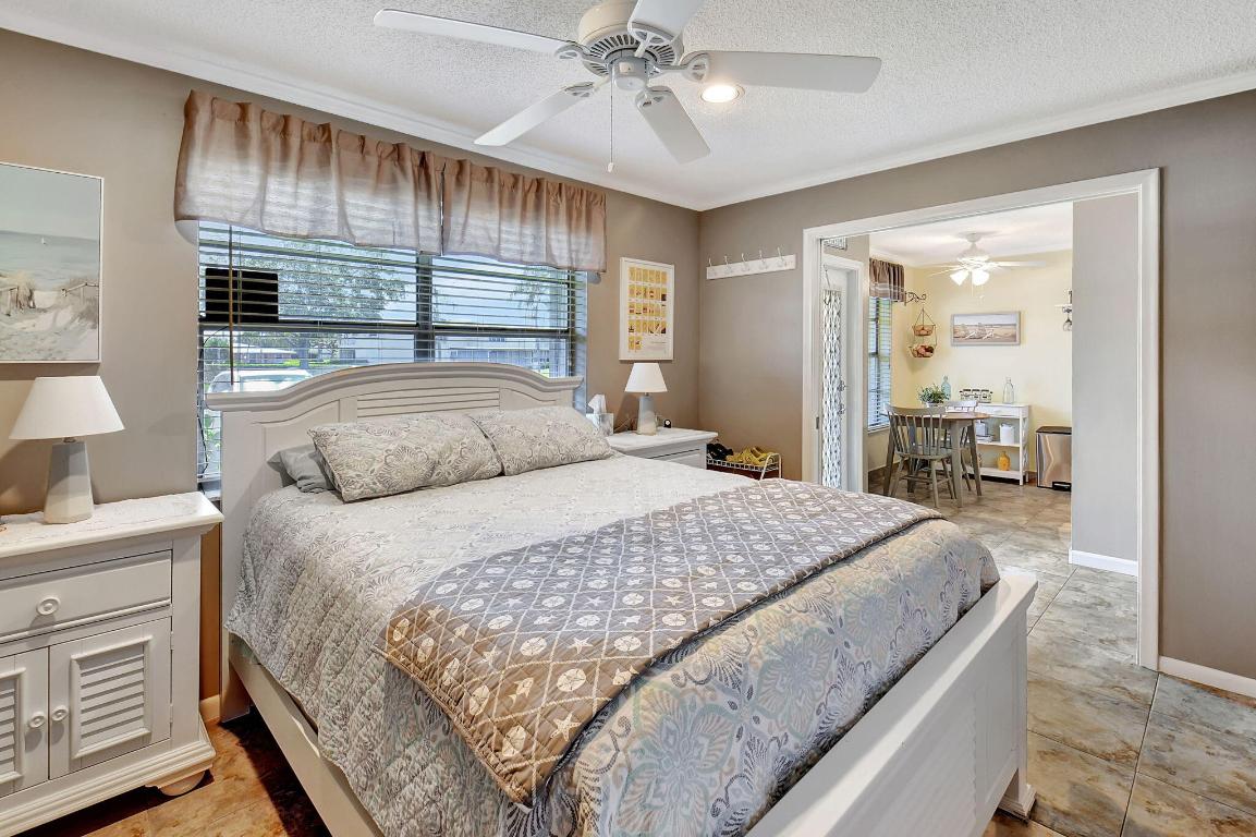 1630 NW 18th Avenue 102, Delray Beach Unit: 102