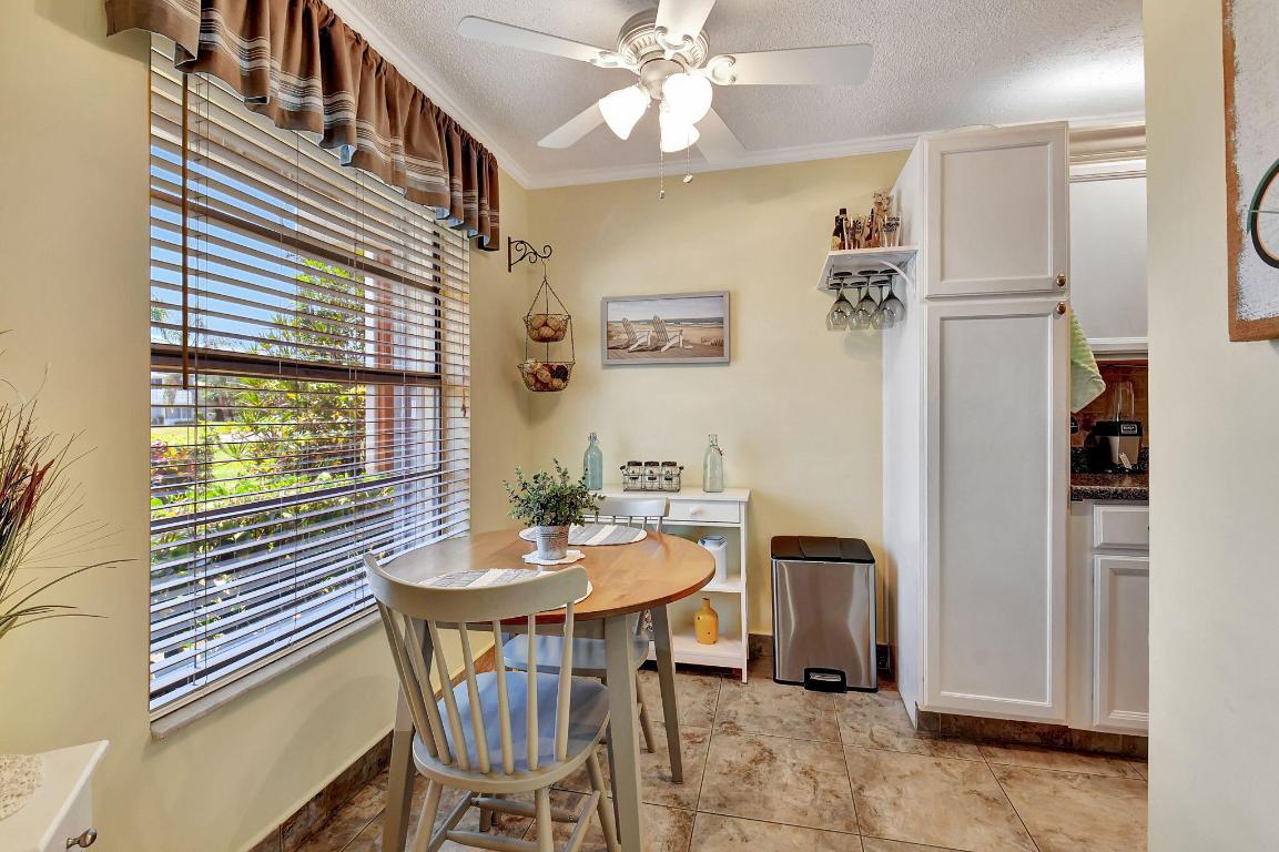 1630 NW 18th Avenue 102, Delray Beach Unit: 102