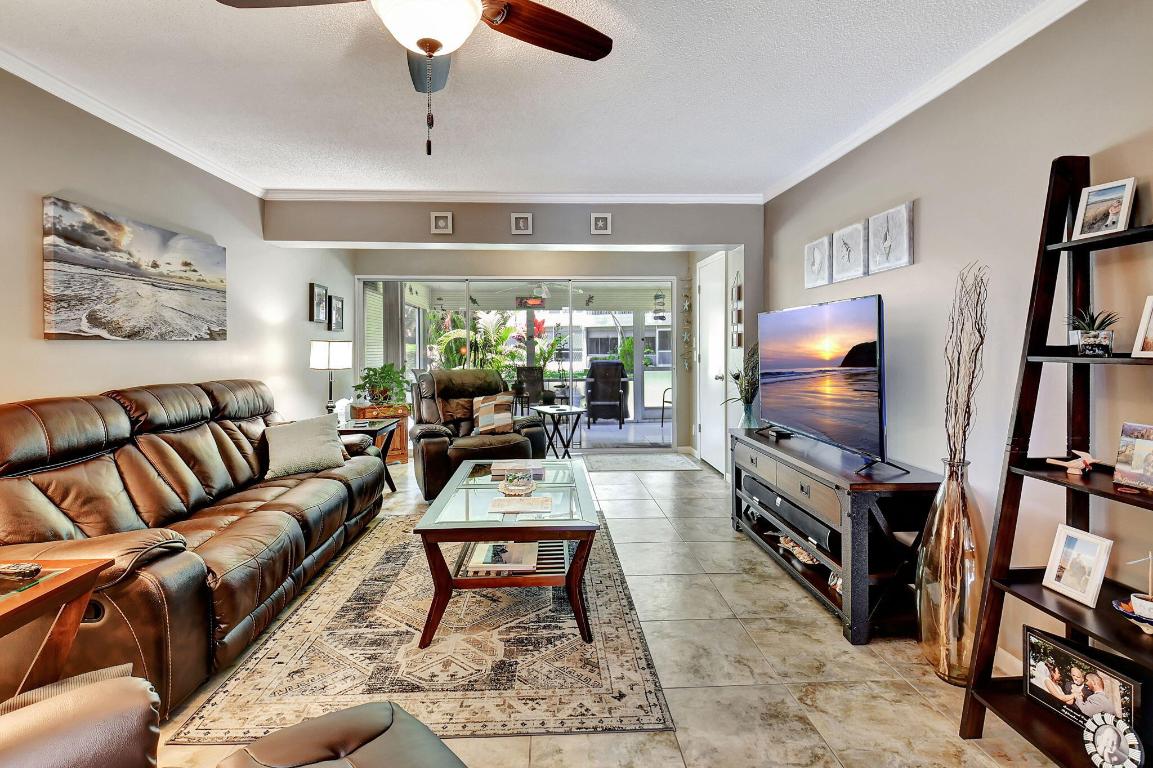 1630 NW 18th Avenue 102, Delray Beach Unit: 102