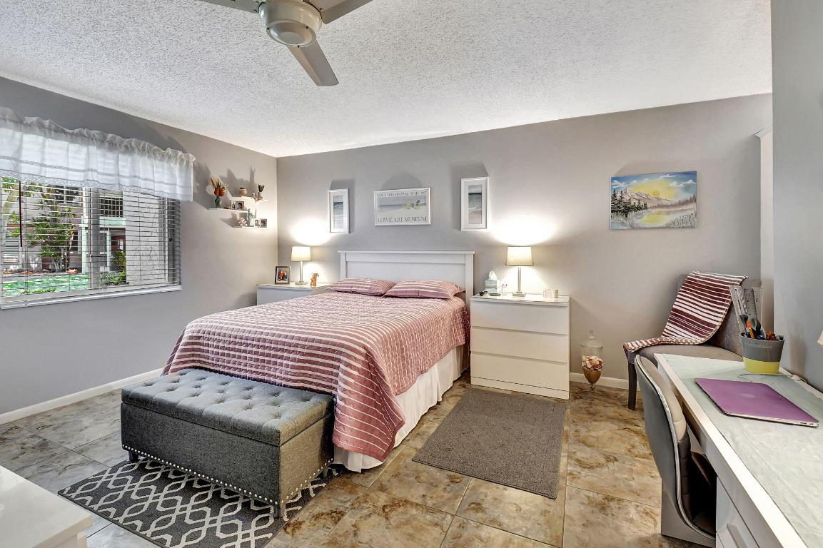 1630 NW 18th Avenue 102, Delray Beach Unit: 102