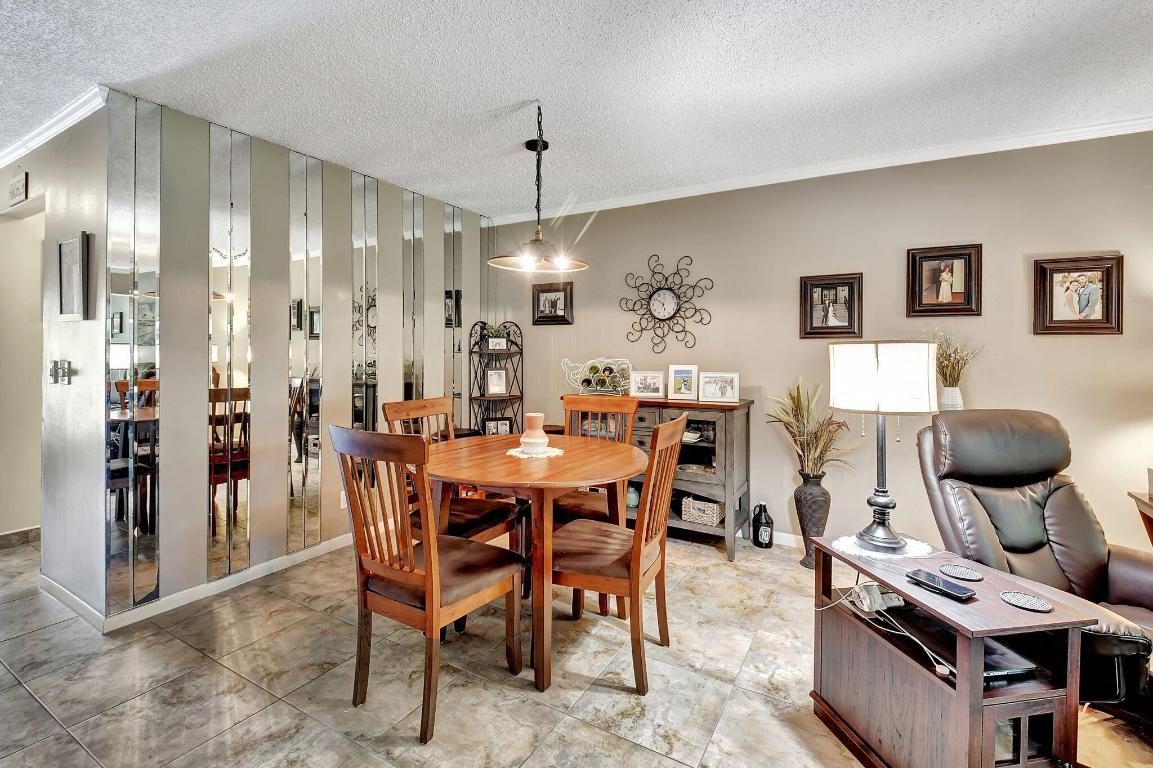 1630 NW 18th Avenue 102, Delray Beach Unit: 102