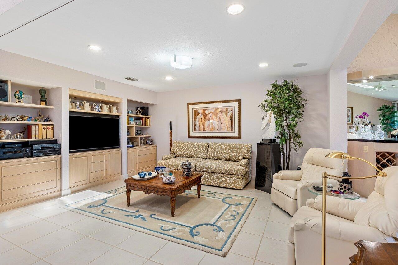 54 Essex Drive