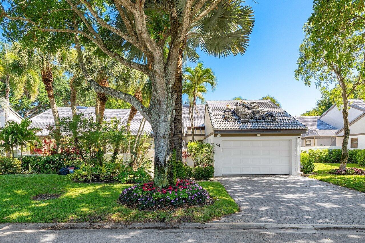 54 Essex Drive