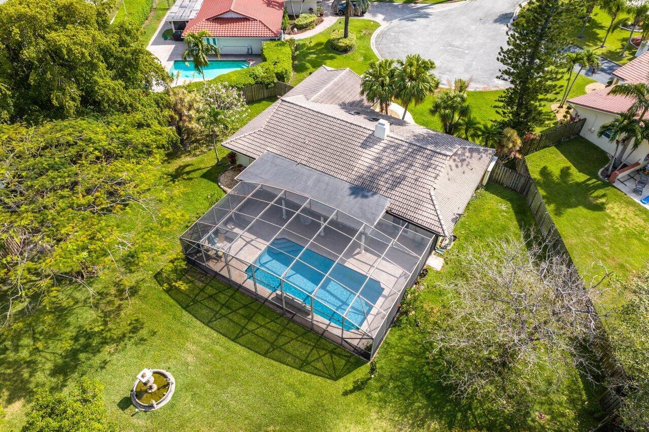 8411 NW 20 Place