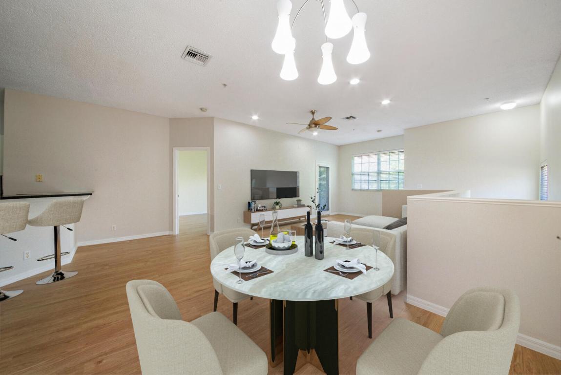 107 Lighthouse Circle H, Tequesta Unit: H