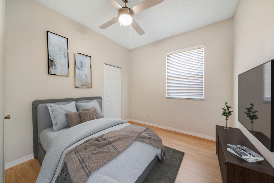 107 Lighthouse Circle H, Tequesta Unit: H