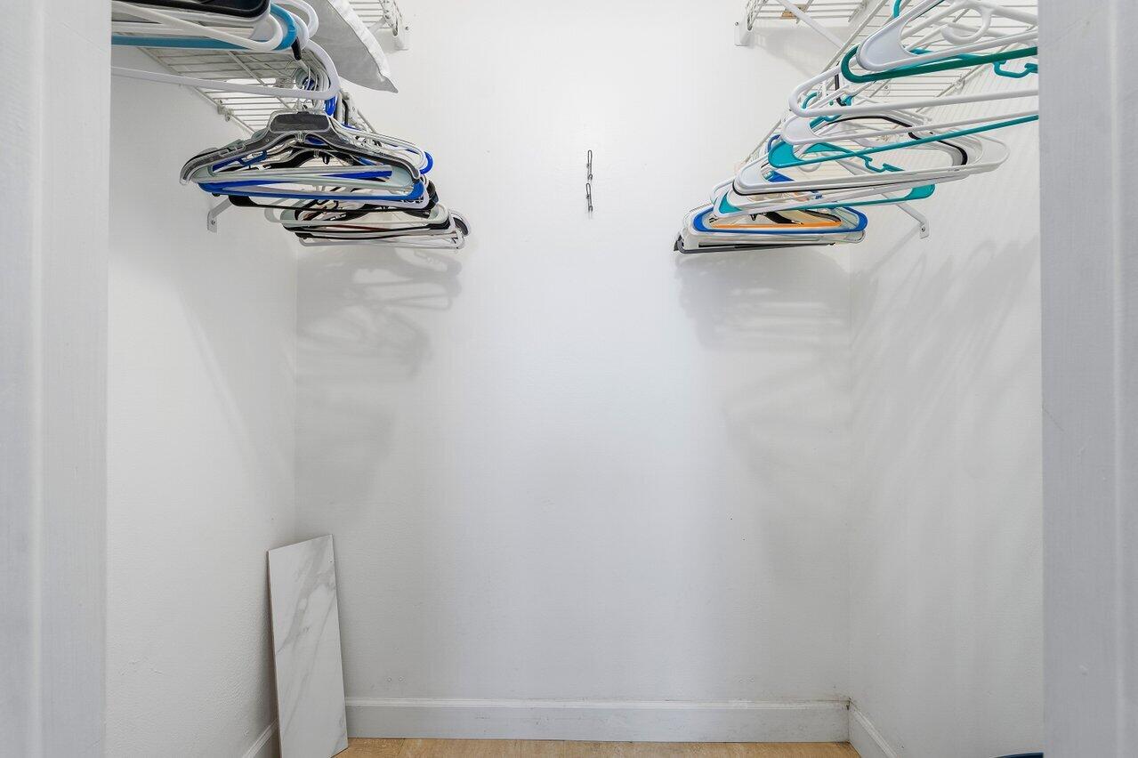 1985 Campanelli Boulevard