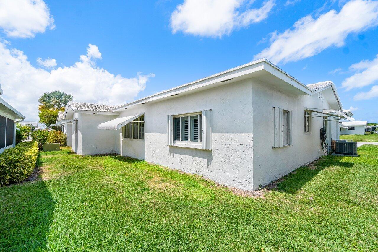 1985 Campanelli Boulevard