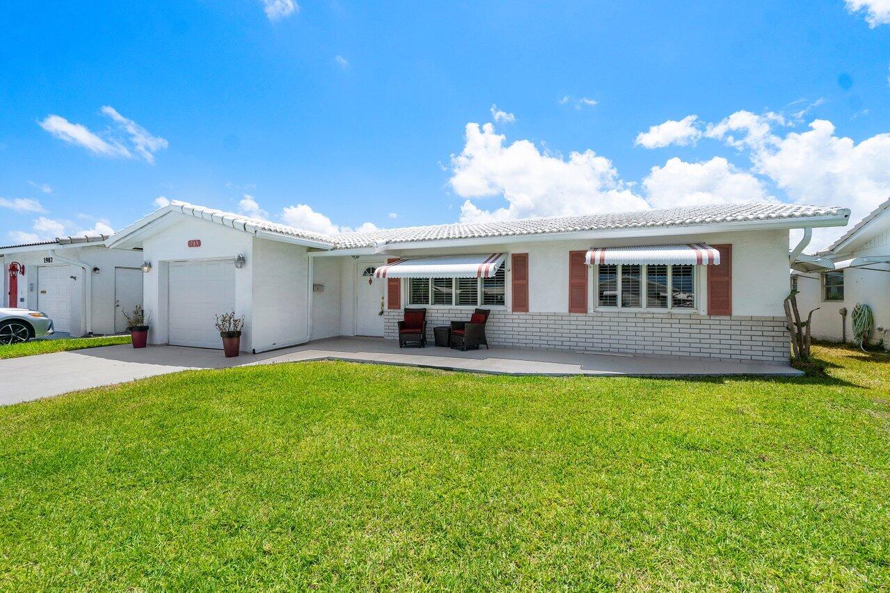 1985 Campanelli Boulevard